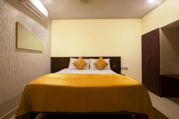 Hotel Mount Palazzo Nandi Exterior foto